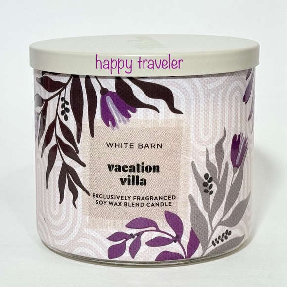 VACATION VILLA 3 Wick Candle - Picture 1 of 3